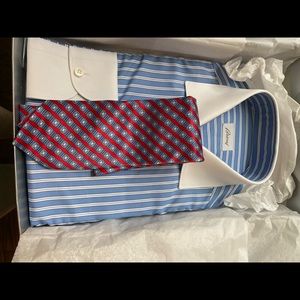 Brand new, never worn Brioni 39R 15.5 shirt.
